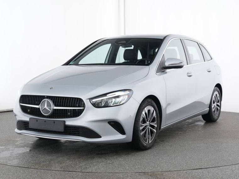 MERCEDES B180 PROGRESSIVE PACK