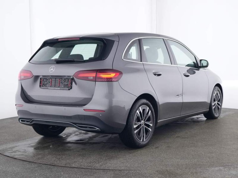 MERCEDES B200 PROGRESSIVE